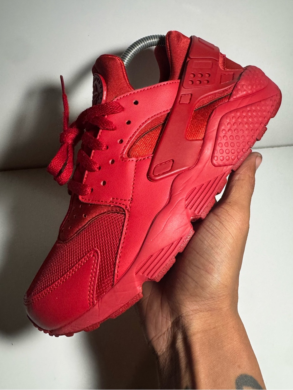 Nike Air Huarache “Triple Red” Men’s Size 8